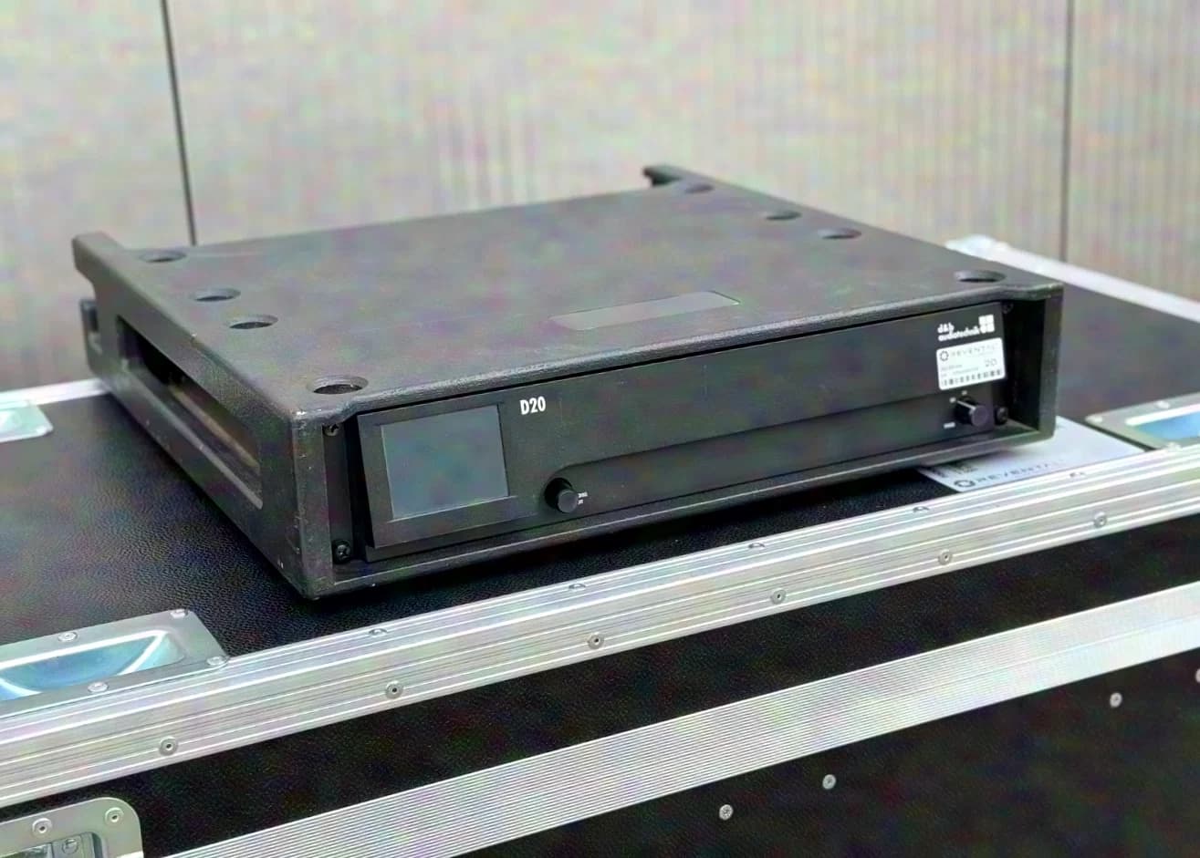 d&b audiotechnik D20 Amplifier Power Amplifier Amplifier