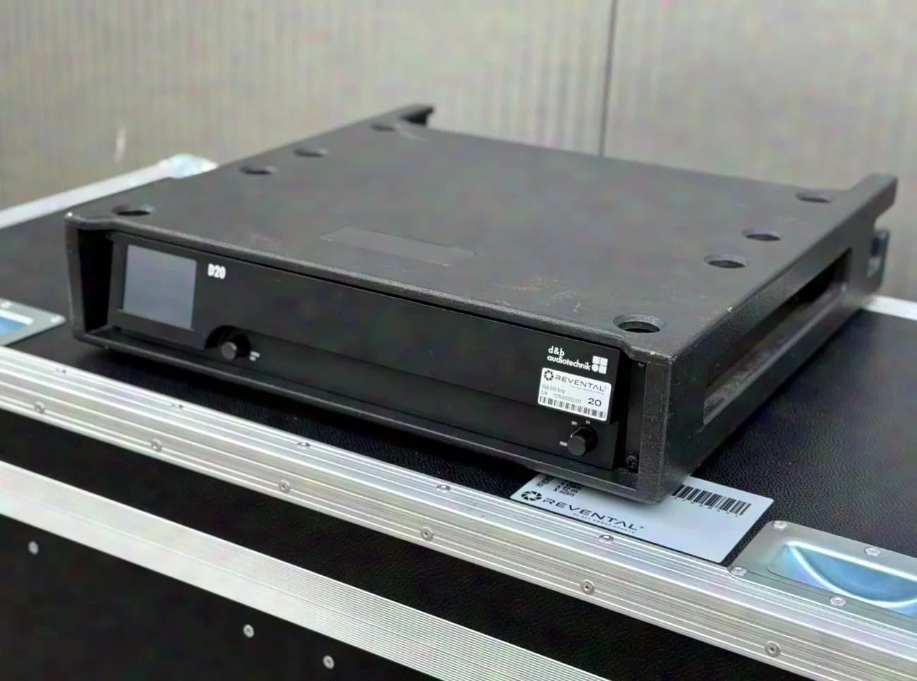d&b audiotechnik D20 Amplifier Power Amplifier Amplifier