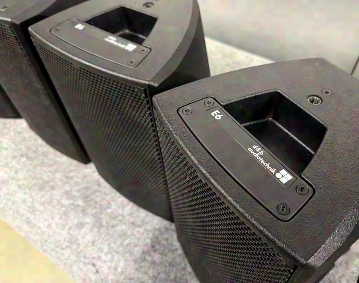 d&b audiotechnik E6 NLT4 in double case