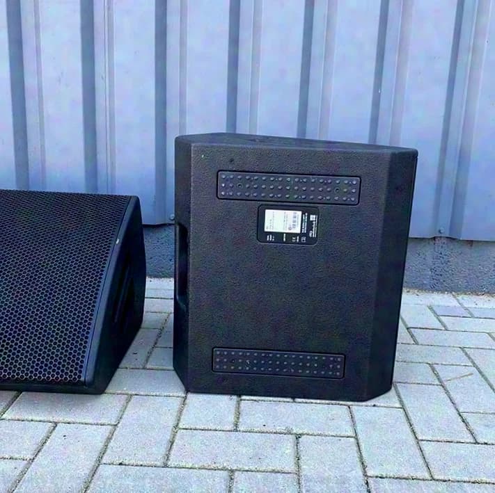 d&b audiotechnik M6 (2 units) Stage Monitor