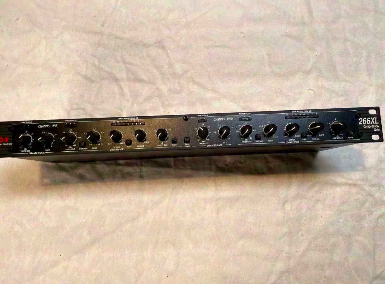 dbx 266XL Compressor/ Gate