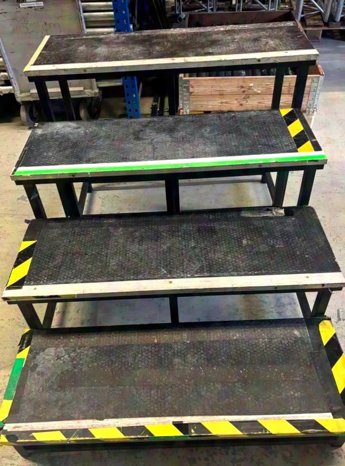 Various stage stairs
