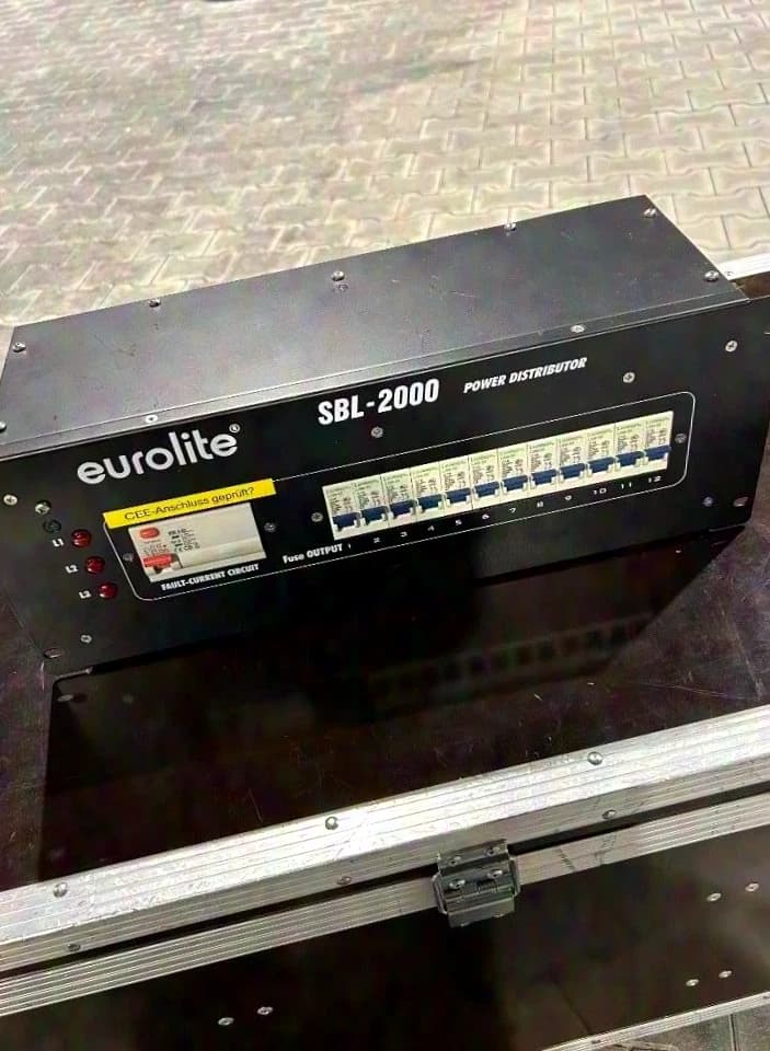 eurolite SBL-2000 Power Distributor