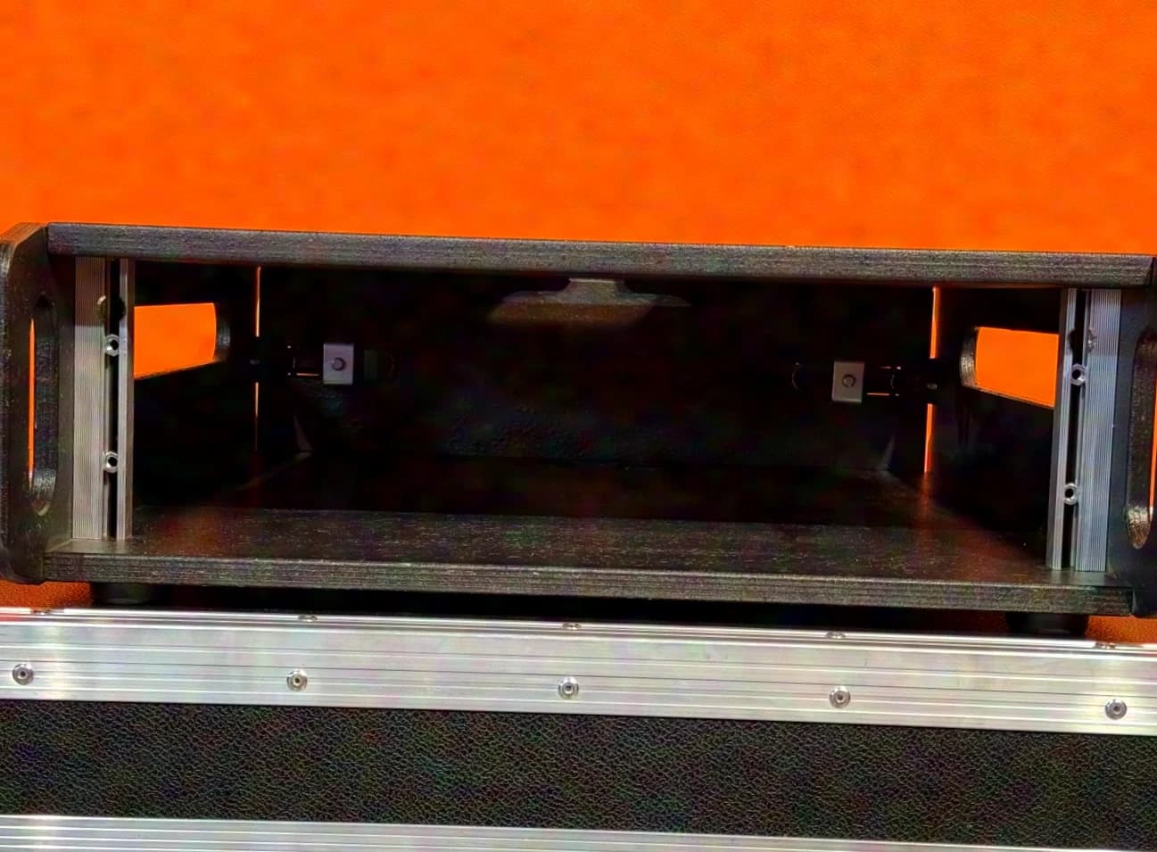 n.N. 19-inch rack module 3HE black