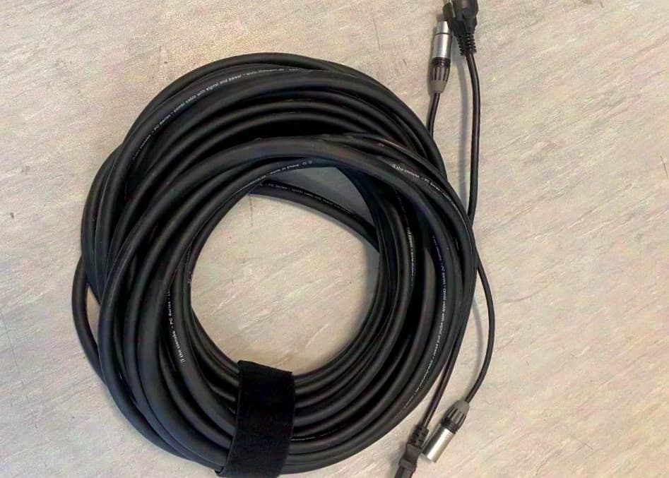 the sssnake multicore XLR-IEC 20 m