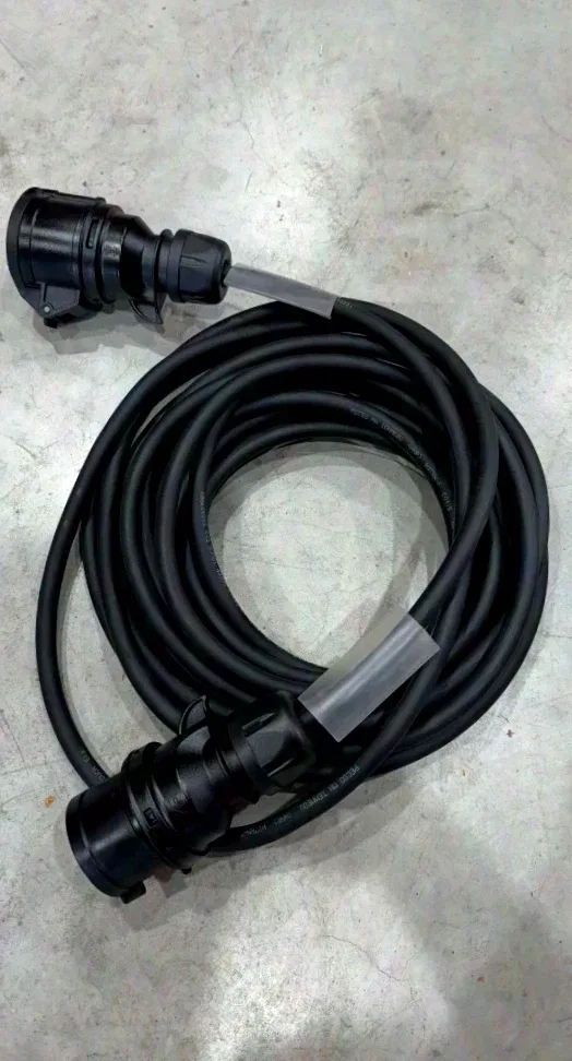 32A CEE Rubber Cable 5x4mm² H07RN-F with black plug DEMOWARE