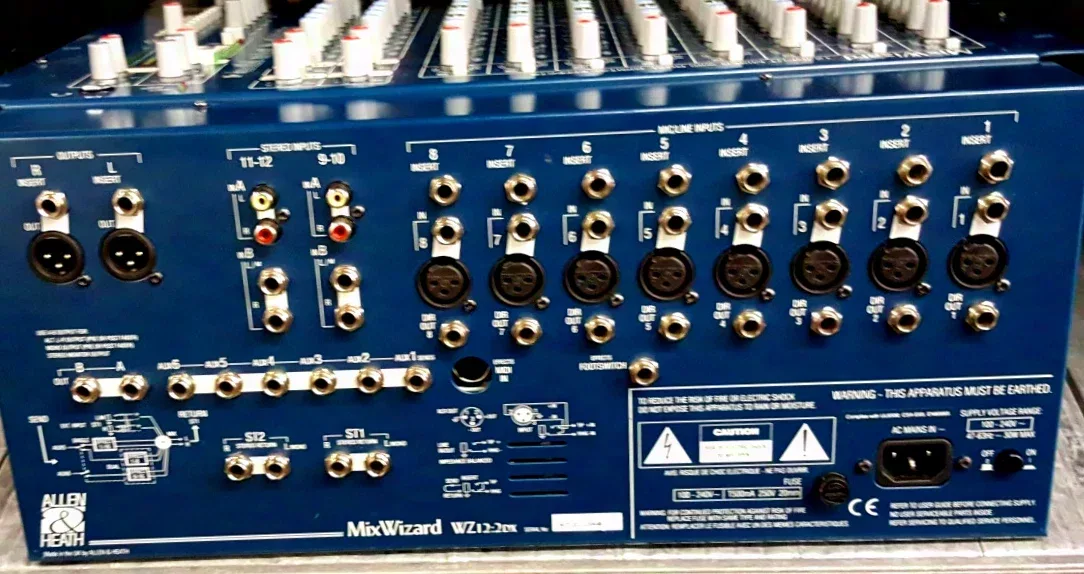 Allen & Heath WZ 12-2 DX Rack Mixer