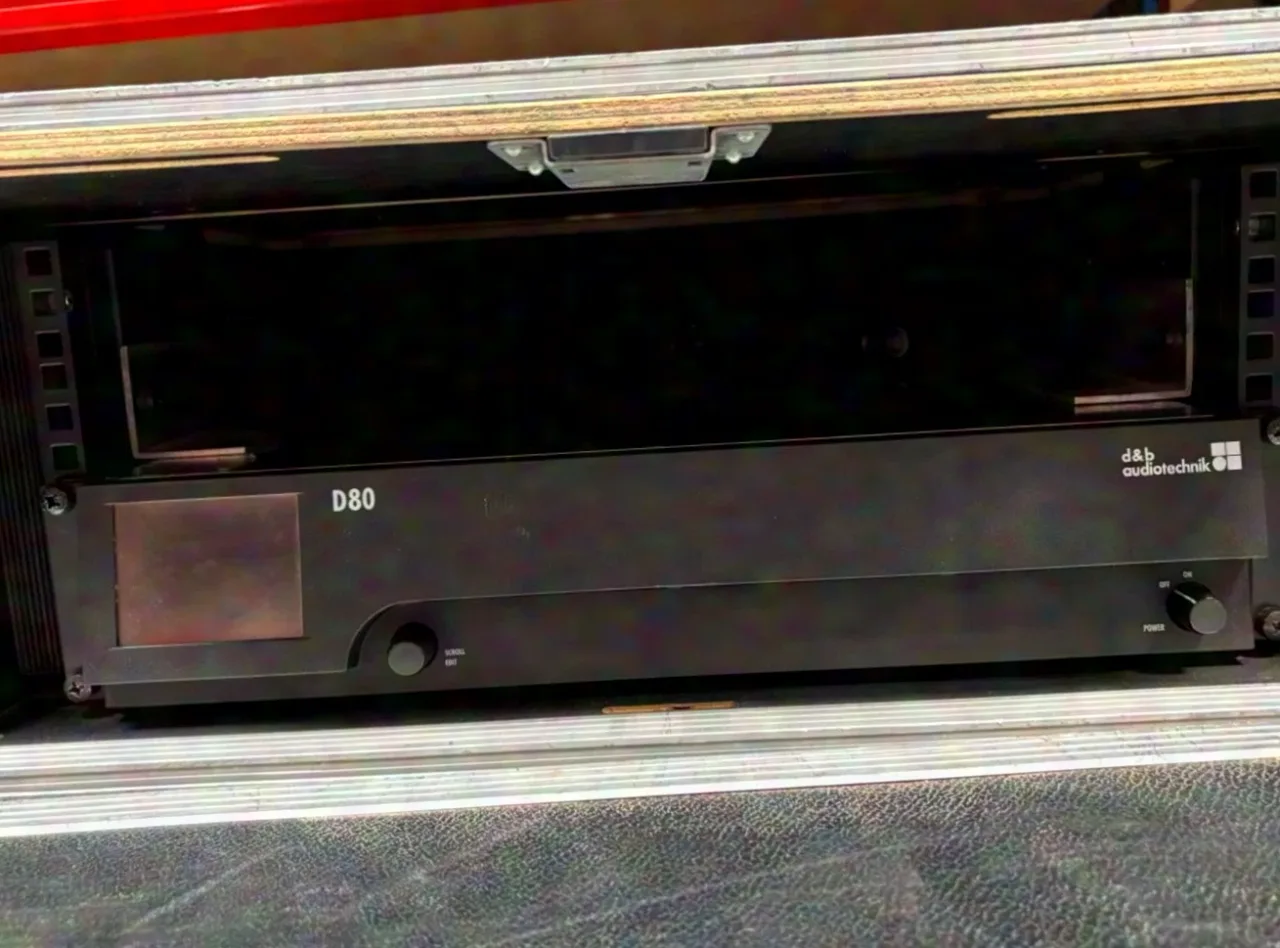 D&B Audiotechnik D80