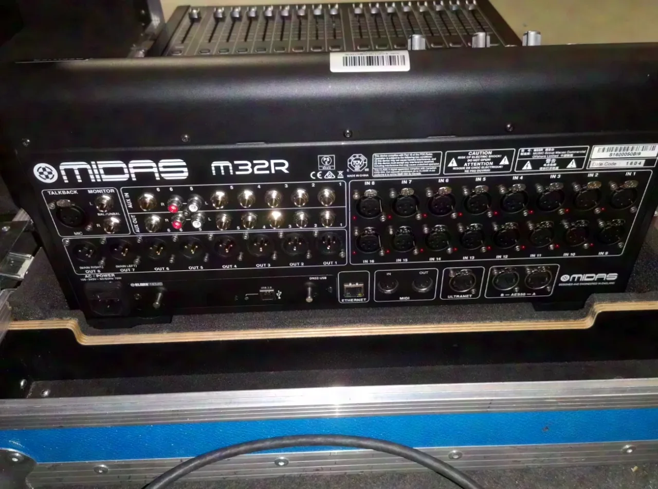 Midas m32R Digital Mixer