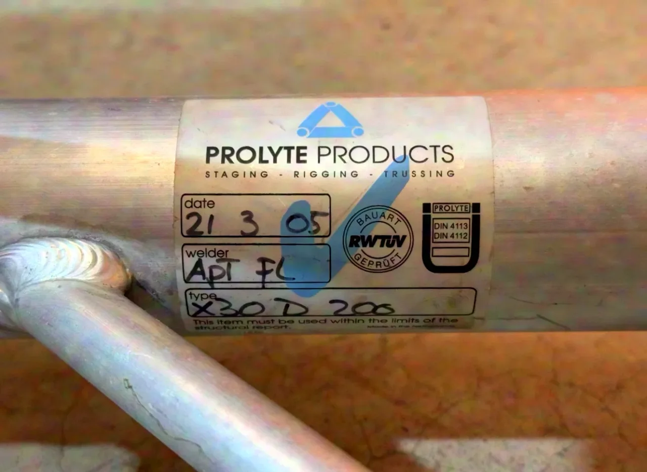 PROLYTE X30D - 200 Truss 2.0m silver