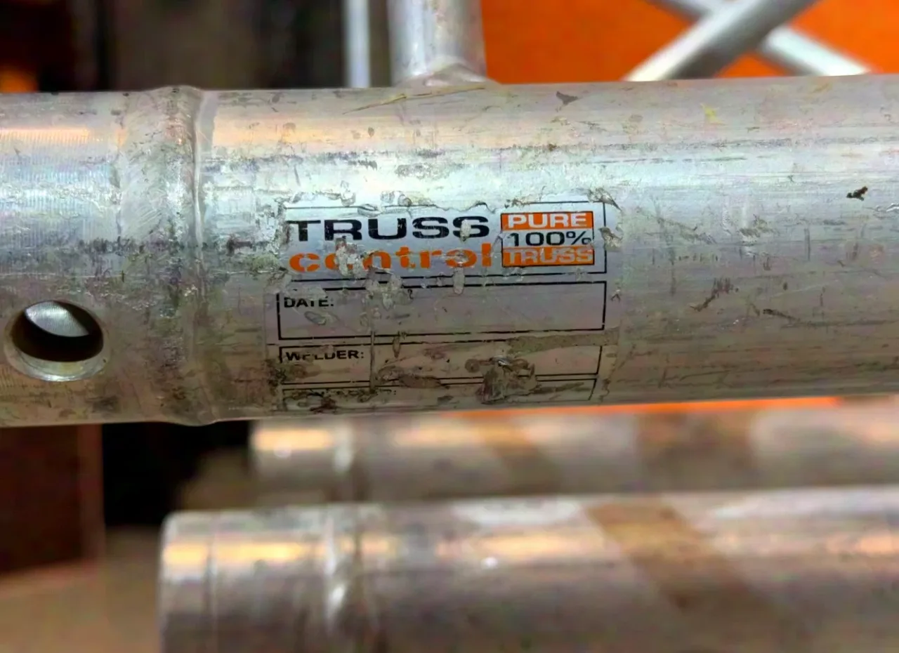 TRUSS control 3-Point Truss 2.0m