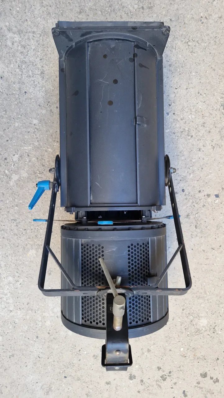 ADB DS205 2kW Profile Spotlight