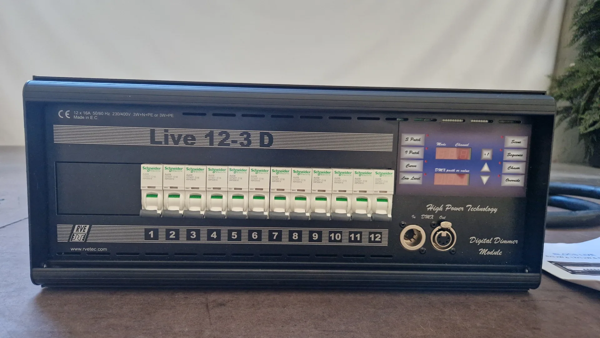 RVE 12-3D dimmer - 12 x 3Kw